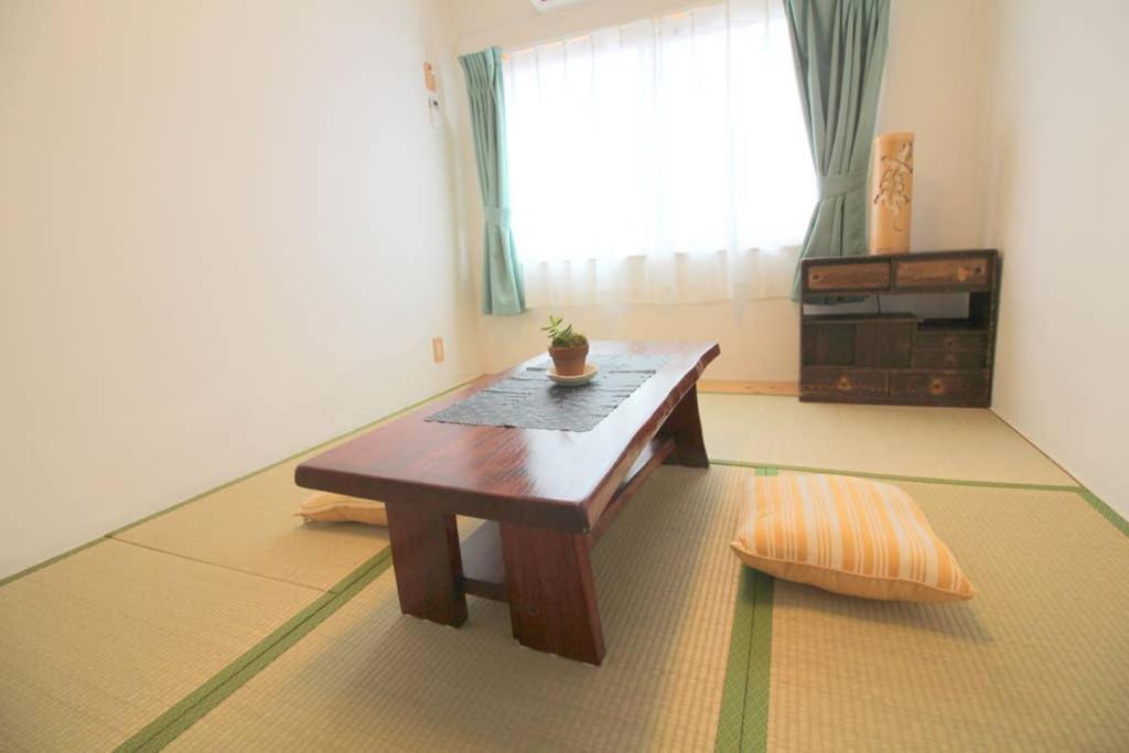 Beach Side Hotel Yamoriyanonikai Nago Exterior photo